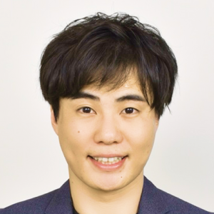 総合コンサルティングファームのデータアナリストを経てSnowflakeへ参画。現在は小売・流通業界の
お客様を中心に、あらゆるデータを一元化しAI活用までを繋ぐビジネス変革を支援しています。