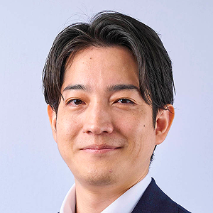 SIerにて多様なWebシステム開発に従事した後、大手IT企業でWebサービスの戦略立案・企画を経験。2020年にDATUM STUDIOへ参画し、プロジェクトオーナーとしてデータ基盤構築から分析プロジェクトまで戦略と現場の両輪をリード。2025年より執行役員 兼 データアナリティクス本部 本部長に就任。ビジネスとデータを架橋する戦略的意思決定と、組織の構造的成長と変革を主導している。
