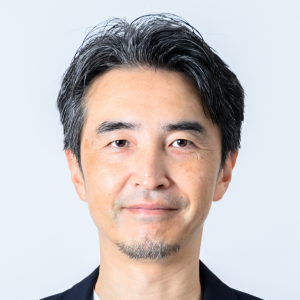 エンジニアでキャリアをスタートし、ソニー生命でIT戦略として次世代WEB標準策定、カカクコムで横断改善組織の立ち上げを経て、2025年イオンマーケティングにジョイン。現在、イネーブリング組織立ち上げ、各種AI / IT戦略施策を推進中。