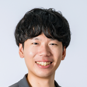 データエンジニアとして複数企業のCDP基盤開発に一貫して携わり、データを顧客体験へと繋げる仕組みづくりを専門に推進してきた。現在はカバー株式会社にて、VTuber・ライブ・グッズ販売など多角的に展開するホロライブプロダクションの多様なデータをSnowflake上に集約し、蓄積したデータを社員全員が活かせる基盤を目標に、その開発・運用を担っている。