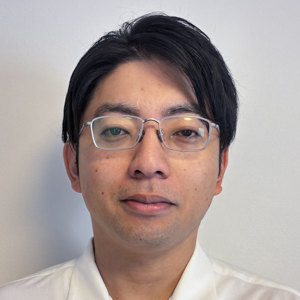 日立ソリューションズ入社後、BI構築案件及びデータ分析業務に従事、
その後都市銀行に転職し、リテールマーケティングの分野におけるデータ整備・データ分析業務を担当。
現在は日立ソリューションズに再入社し、お客様へのデータ活用基盤導入の提案やBI/DWH/AI活用の提案・技術支援を行っている。