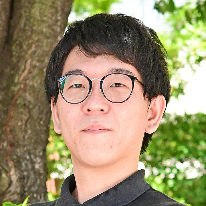 日立ソリューションズ入社後、商社向け基幹システムおよびBI導入に従事。
その後BI事業専任部署に移り、お客様へのBI・DWHシステムの提案・導入に従事。
現在は、お客様へのデータ活用基盤導入の提案や、BI/DWH/AI活用の提案・技術支援を行っている。