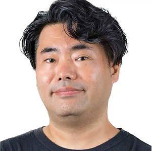 株式会社ソラコムで、これまでにネットワーク関連プロダクトを中心に複数のエンジニアリング領域を担当、直近では生成 AI 関連のプロジェクトをリード。

大学卒業後はソニーコンピュータエンタテインメントに入社し、家庭用ゲーム機のオンライン通信ゲーム開発・運用に携わる。その後本格的なオンラインゲームの普及に伴い、大規模オンラインゲームシステムの構築・運用を経験。2010年、アマゾンデータサービスジャパンの日本国内初のエンジニアとして採用され、様々な企業のクラウドサービス導入を技術支援。2015年、株式会社ソラコムの立ち上げに参画。