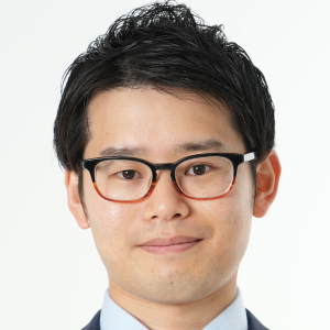 2019年に三菱UFJ信託銀行にキャリア入社し、AI・データ推進やデータ基盤整備に従事。
データ利活用案件のリーダーとして全社AI・データ施策を推進。
現在は、生成AIを活用したナレッジマネジメント高度化と、AI-Readyな業務環境に向けたデータマネジメント整備に注力し、業務効率化と価値創出を支える仕組みづくりに取り組む。