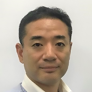前職で大手ソフトウェアベンダー、インターネットサービス会社やクラウドプロバイダーに従事し、サポート部門やデータベース管理者、トレーニングのインストラクターとして長年の経験を重ねながら現職に至る。
分かりやすく、使える情報を伝えられるよう日々努めながら、お客様にSnowflakeのトレーニングを実施。