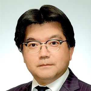 みずほ証券 執行役員CIO兼CPrO、グローバルITヘッド、グローバルオペレーションヘッド、みずほフィナンシャルグループ・銀行グローバルIT担当
1996年に横浜国立大学卒業後、日本債券信用銀行に入行。興銀証券、BNPパリバ証券・銀行東京支店でIT・業務本部長、ソシエテ・ジェネラル証券・銀行東京支店およびリクソー投信で取締役COOを歴任。2018年からみずほ証券でグローバルマーケッツ部門シニアエグゼクティブ、2021年にグローバルオペレーション副ヘッド、2022年事務副グループ長、2024年から執行役員CPrOを経て現在に至る。