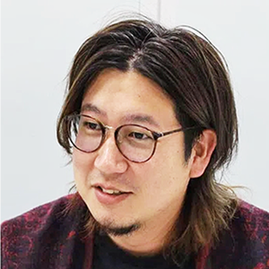 大学卒業後、日本アクセスへ入社。日進月歩のテクノロジーとビジネス現場のギャップを埋めるために、AI/機械学習を用いたサプライチェーンやマーケティング、ストアマネジメントの効率向上に貢献。2014年から営業、物流を担当した経験を活かし、2019年より次世代の食品流通情報プラットフォームである日本アクセスAIプラットフォームを立ち上げ。AI開発から社会実装まで一気通貫でプロジェクトを牽引。